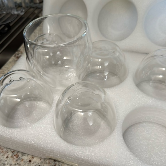 COPY - Brand new set of 6 hand blown 12oz glass double insulated coffee cups ho… - Picture 1 of 6